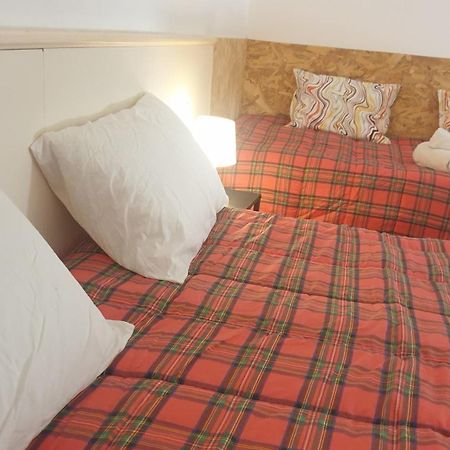 Home Hostel Catania Kültér fotó