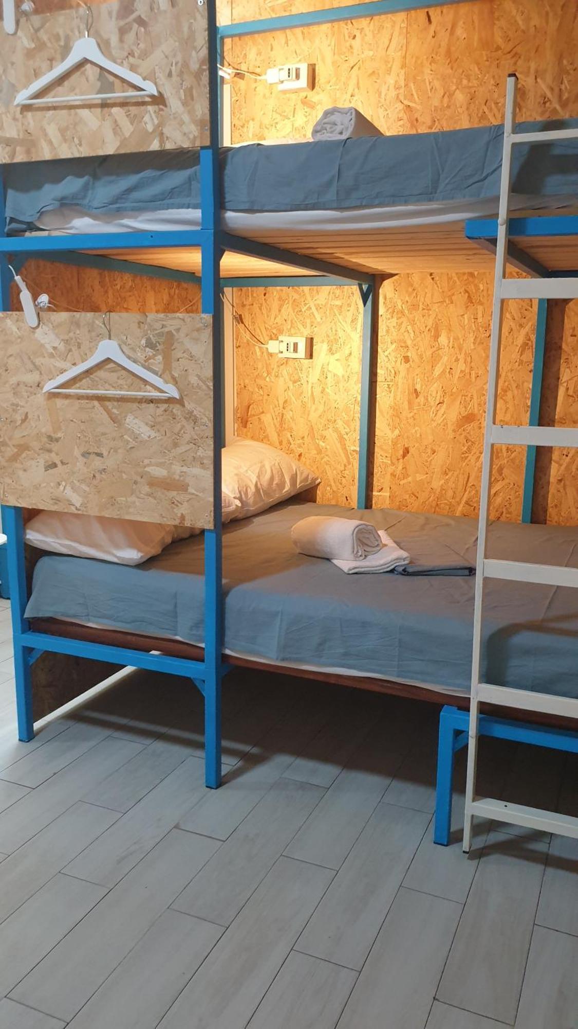 Home Hostel Catania Kültér fotó